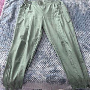 Green Lightweight Old Navy Jogger Large